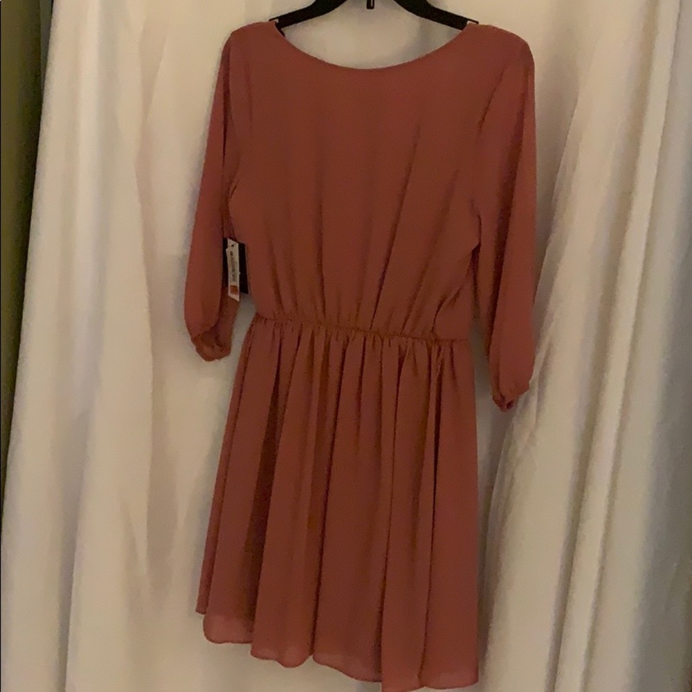 Dress - Picture 2 of 3